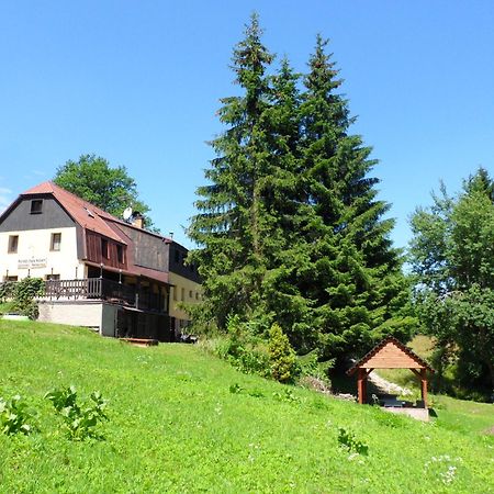 Horska Chata Hubert Bedřichov Exteriör bild